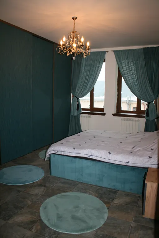 Уникальная двухэтажная квартира в центре города с видом на Кремль