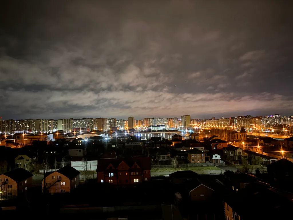 Квартира Комфортная квартира в восточном микрорайоне возле парка — Тюмень
