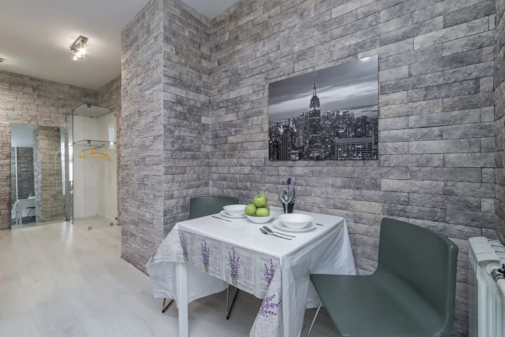 Однокомнатная квартира рядом с метро и красивом видом на набережную