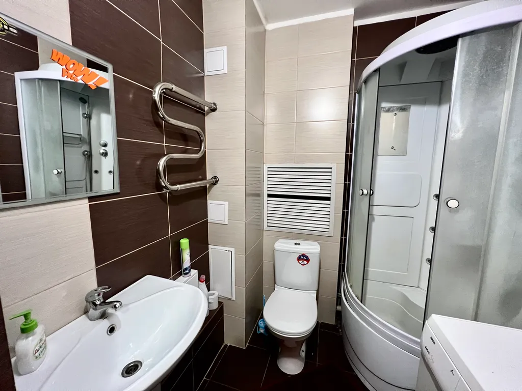 Уютная квартира рядом с ТРК Ультра, Кировский район