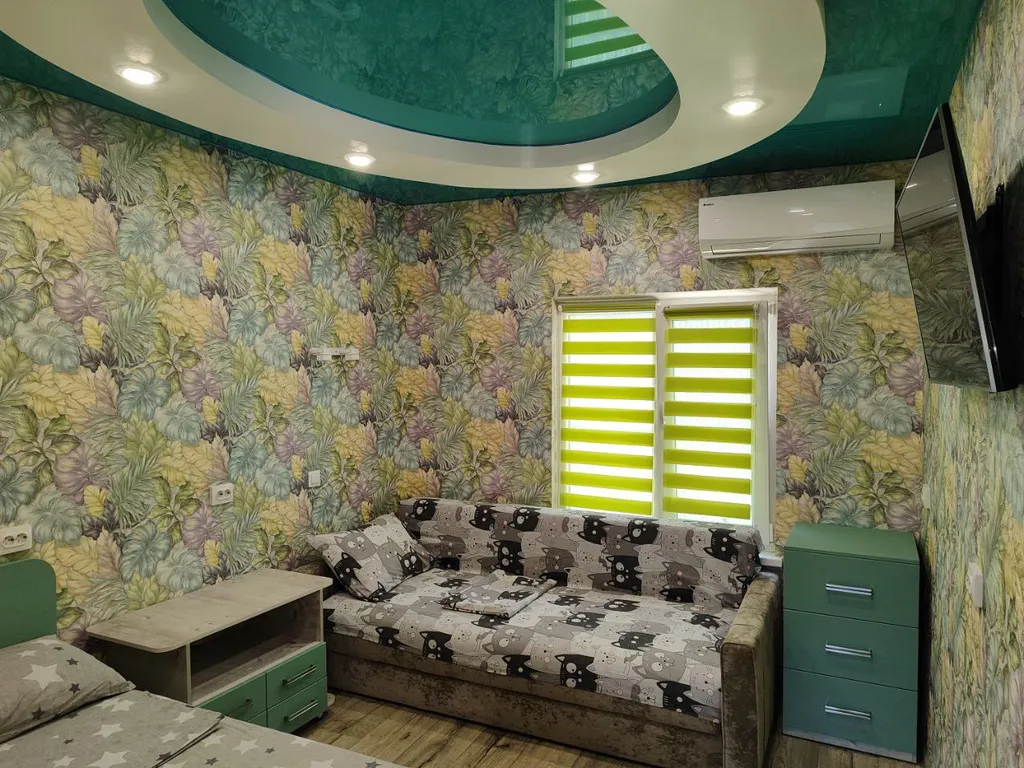 Уютный и комфортный домик возле Лазурной набережной