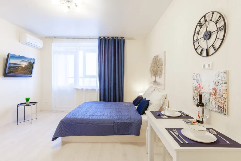 Студия с видом на Волгу