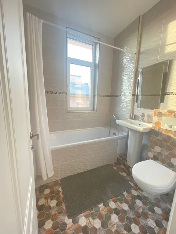 Прекрасный дом с видом на море