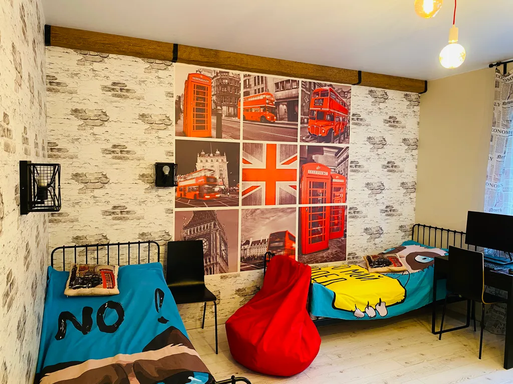 Коттедж Большой дом в лесу — Запорожское