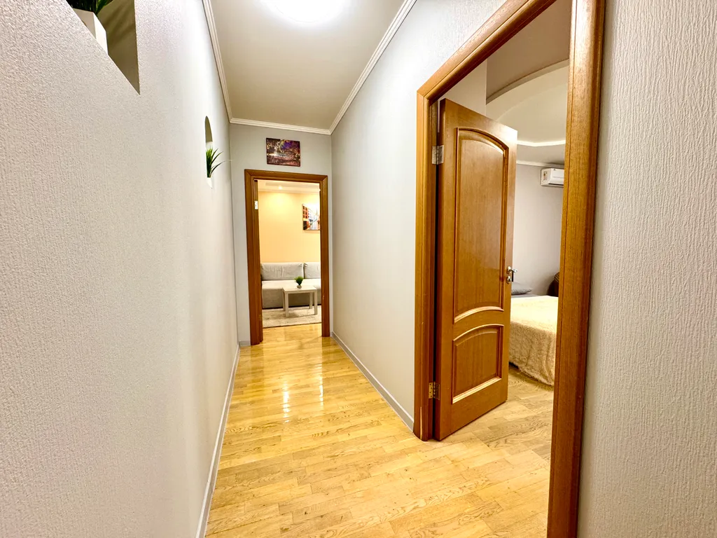 Уютная двушка в центре рядом с набережной реки Волга