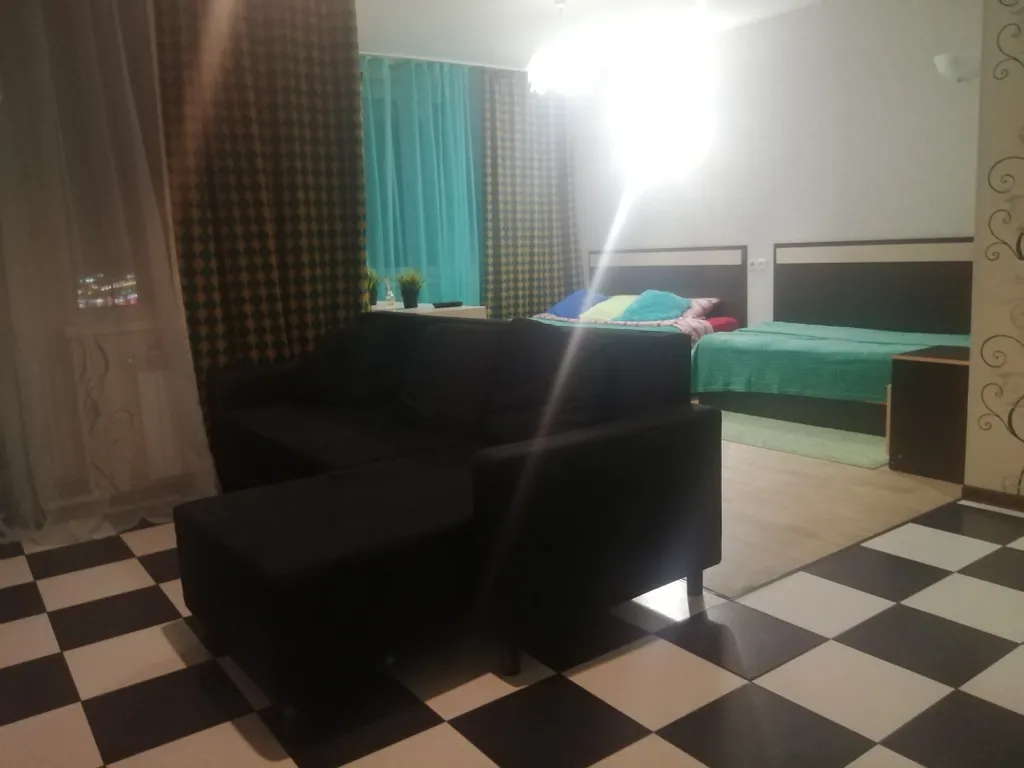 Квартира студия возле фестиваль, континент, метромост. Левый берег