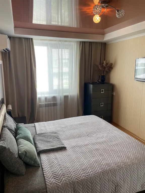 Квартира Двухкомнатная квартира тихий центр — Севастополь