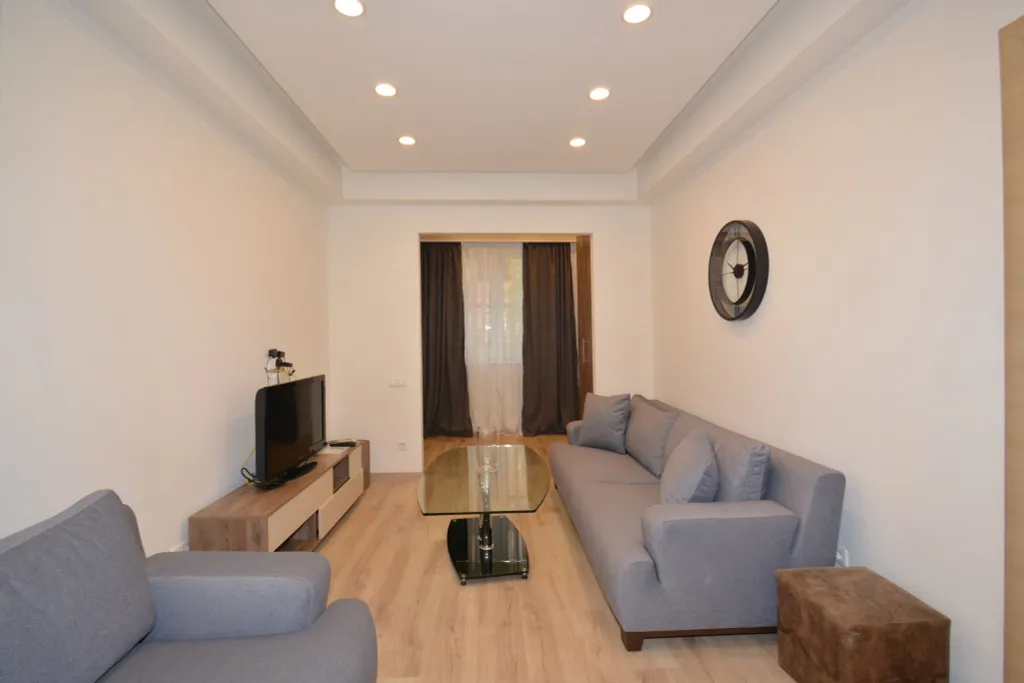 3-комнатная Квартира — аренда посуточно в Ереван