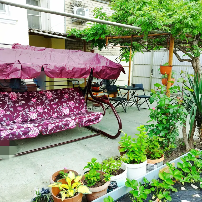 Коттедж Дом в центре города, в 15 минутах пешком до моря — Новороссийск