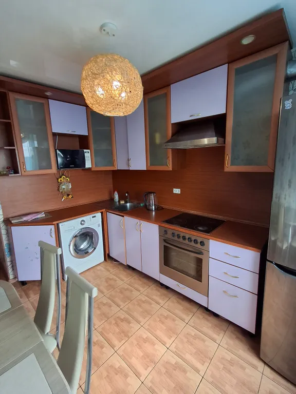 Двухкомнатная квартира близ Арены