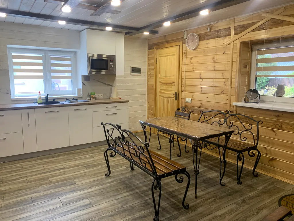 Красивый гостевой дом с баней на дровах возле Минского Моря