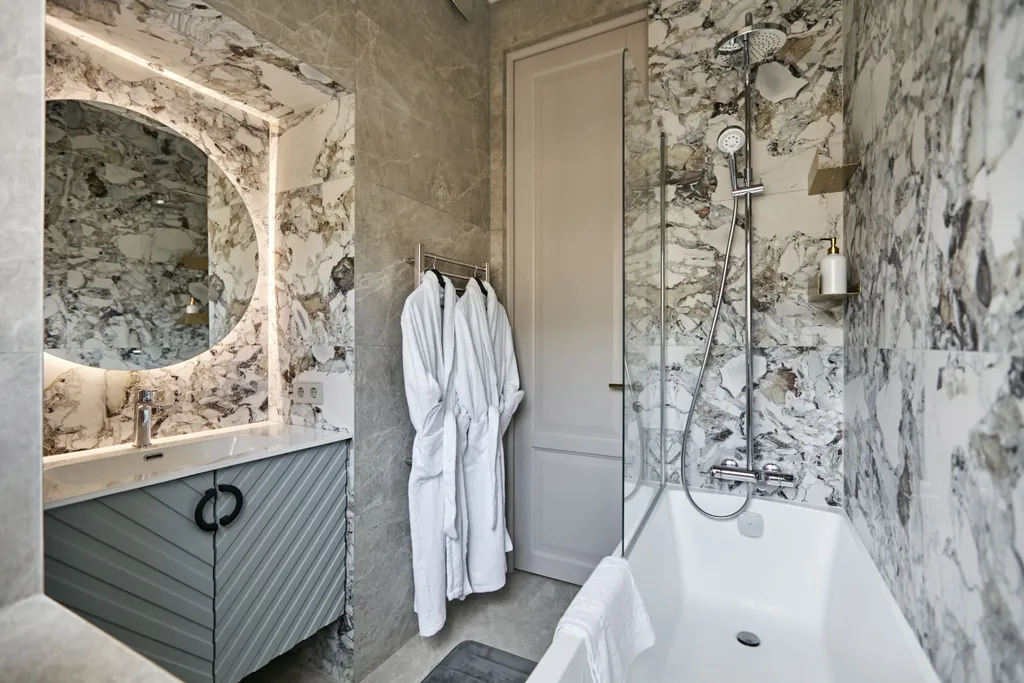 Квартира люкс с новым интерьером на топ-локации