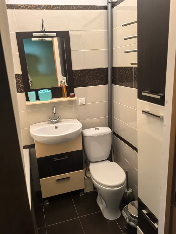 Квартира комфорт+ с балконом: 96 м от моря