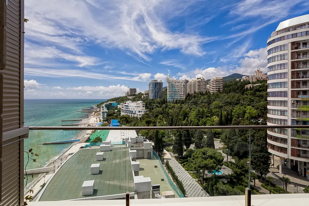 Квартира с видом на море