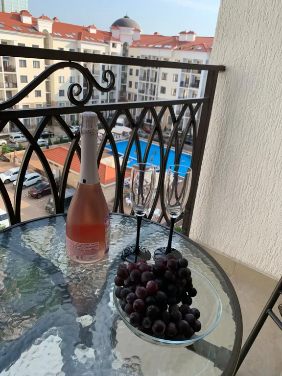 Квартира Полноценная двухкомнатная квартира в лучшем комплексе города — Геленджик