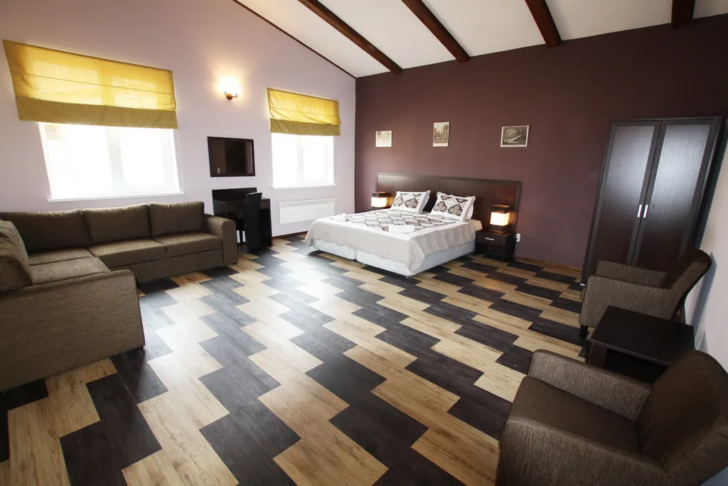 Коттедж двухкомнатный c верандой — аренда посуточно в Ярославль