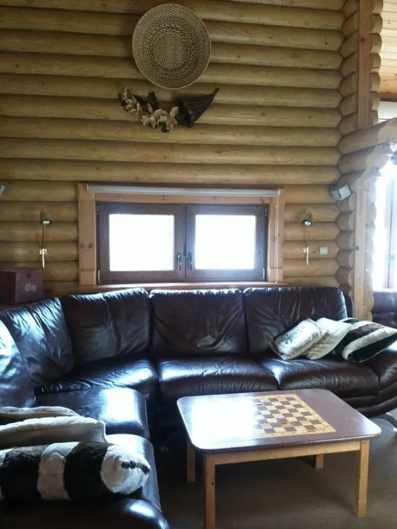 Шале на реке Москва бассейн, корт, сауна и камин