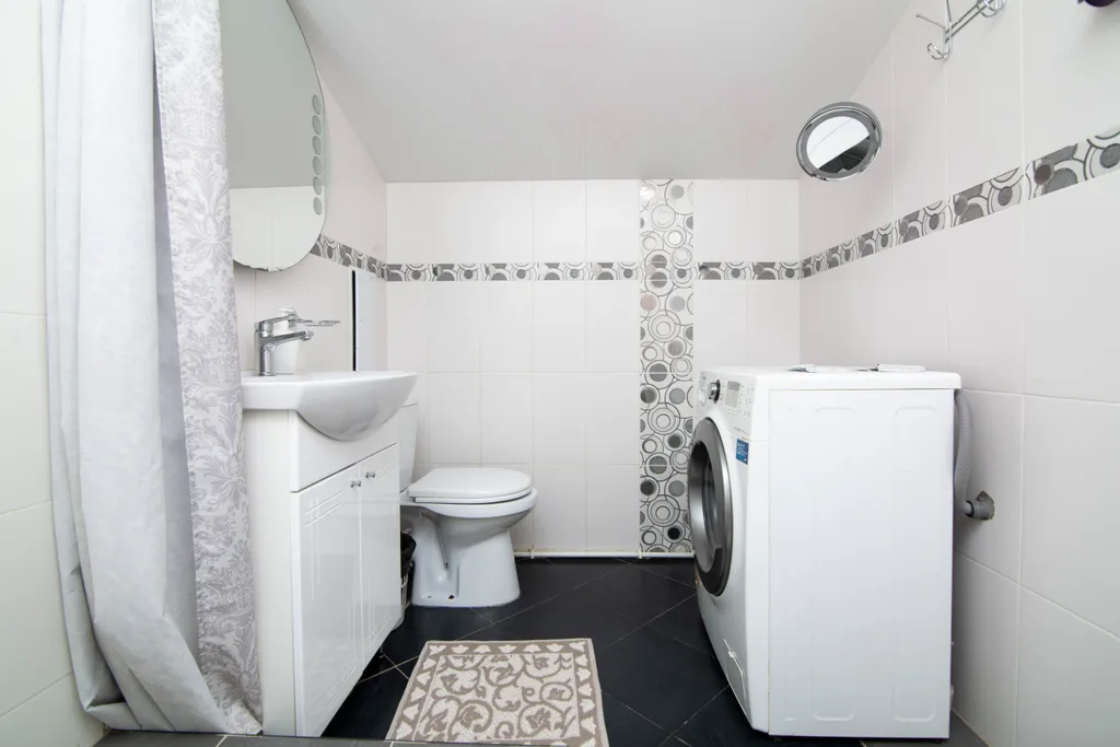 Квартира Трехкомнатная квартира в центре города в 10 минутах от моря — Геленджик