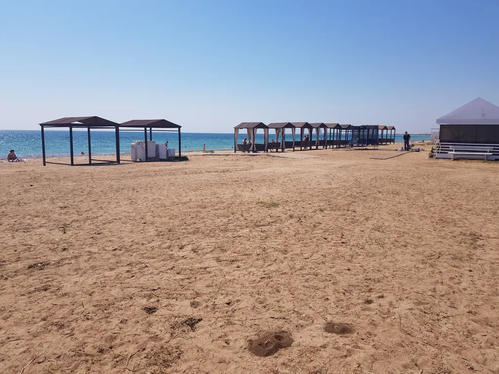 Дом у моря в пригороде Евпатории