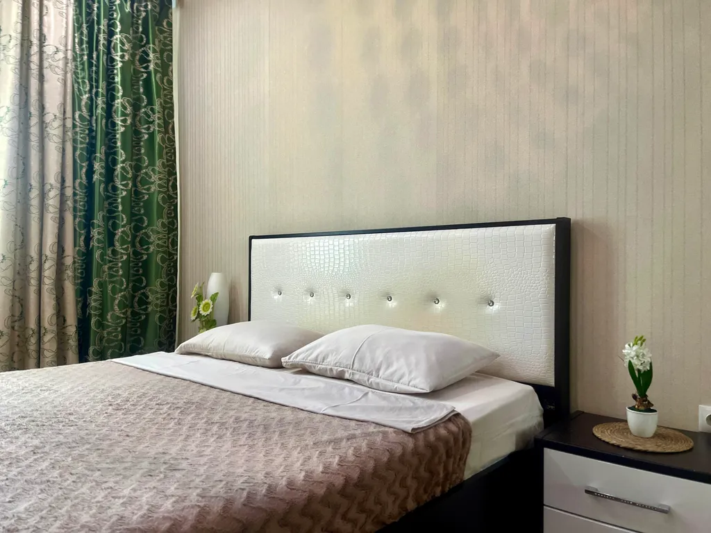 2-комнатная люкс на Тундровом