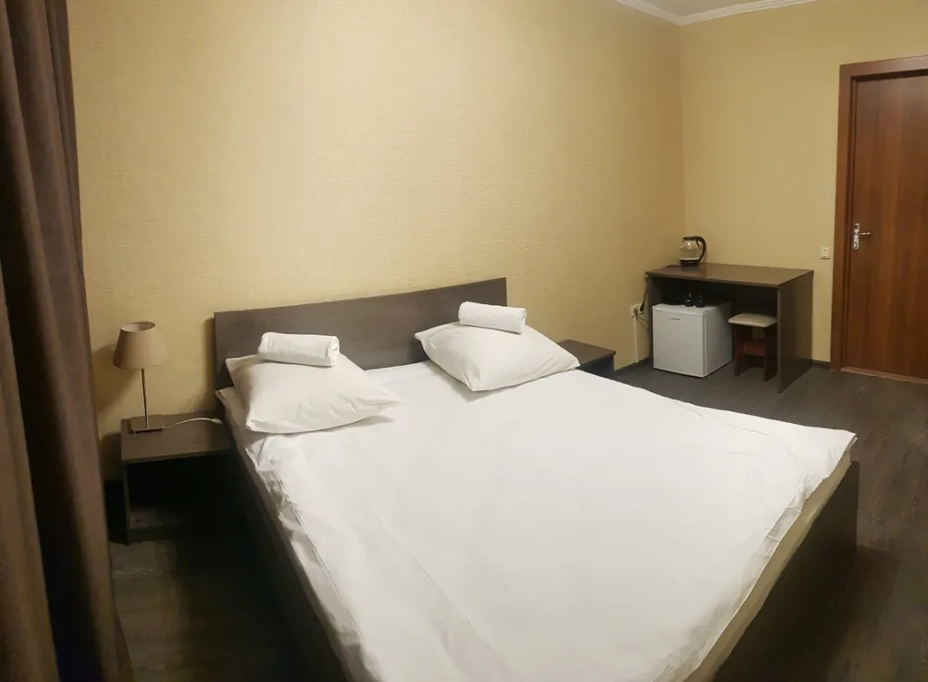 Мини отель, №16