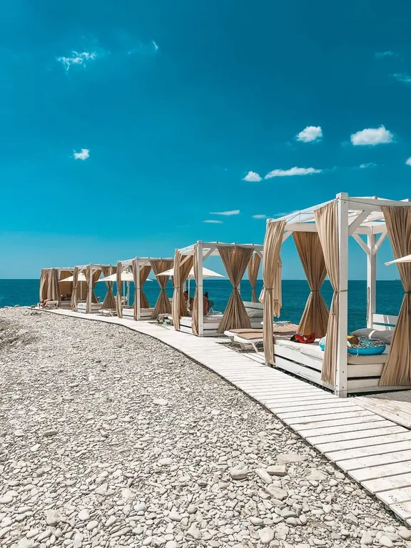 Квартира Апартаменты с частичным видом на море и своей кухней — Геленджик