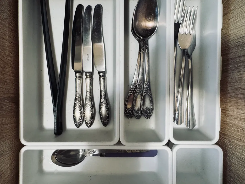 Уютная квартира на берегу реки Невы в центральном районе г. Кировска