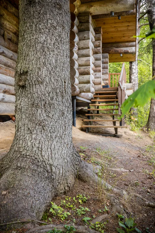 Уютный деревянный эко-дом