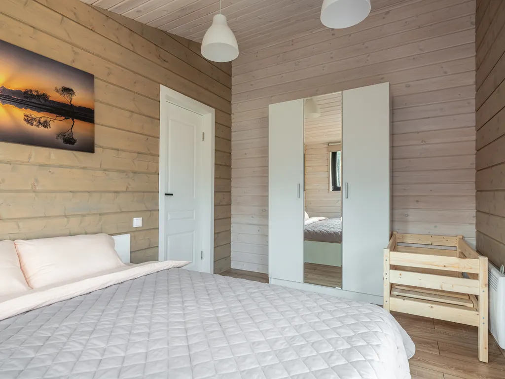 Большой семейный дом