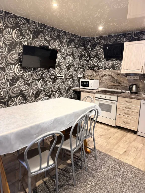 4-комнатный Дом