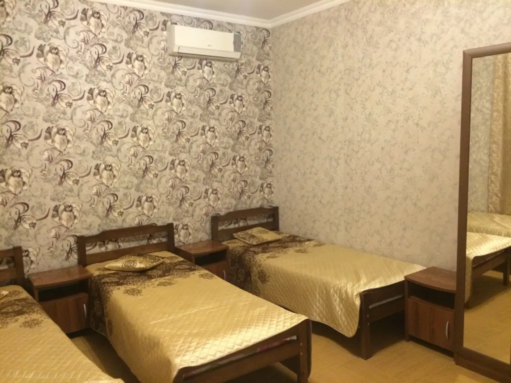 Квартира Квартира Комнаты на 3 этаже с 3 односпальными кроватями — Адлер