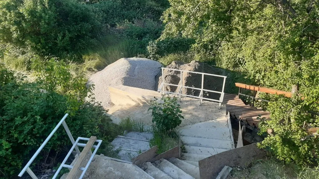 4-комнатный Дом