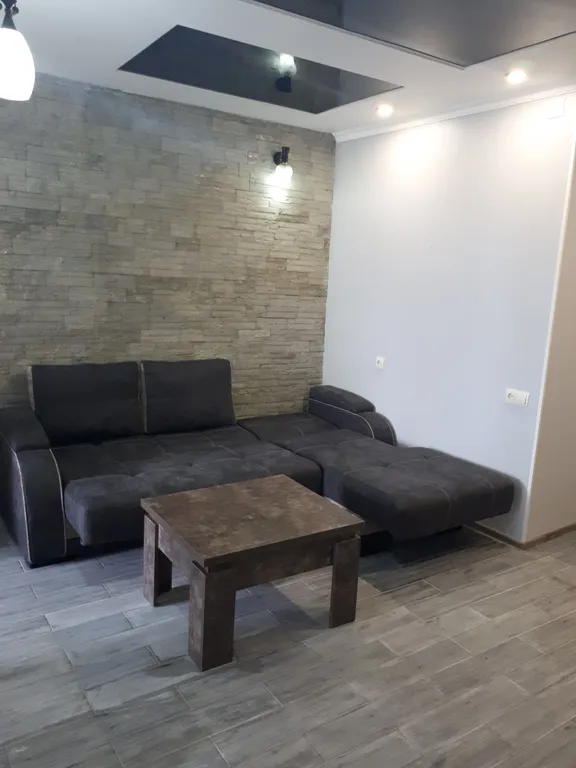 Квартира 2-комнатная Квартира — Батуми