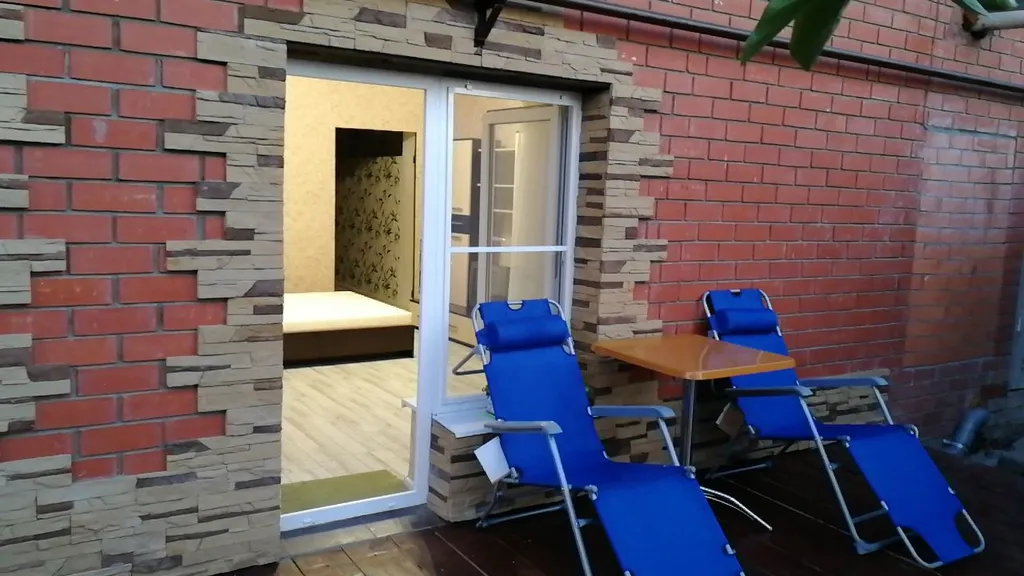 Студия с верандой возле речки Псезуапсе