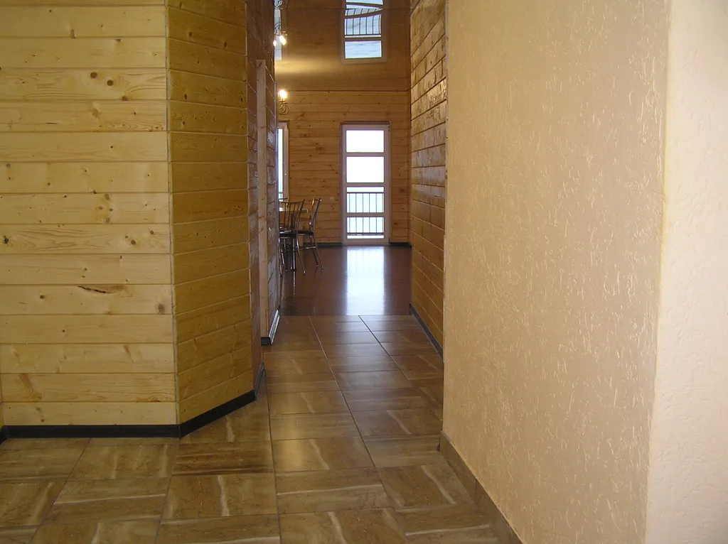 Дом-эллинг на берегу Керченского пролива