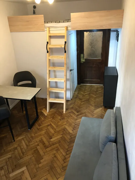 Квартира Просторная двухуровневая апарт-комната в знаменитом Доме Бажанова — Санкт-Петербург