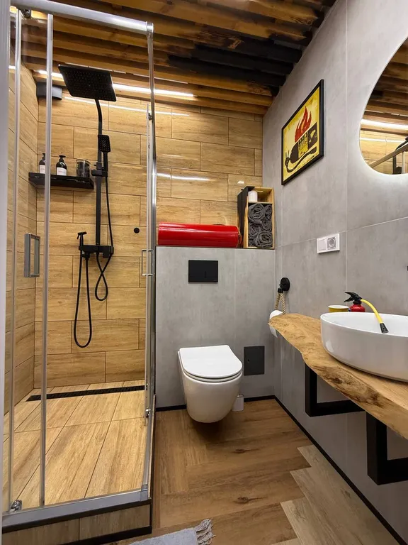 Дизайнерская однушка в центре, современный формат