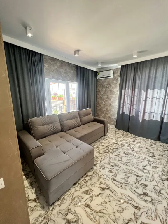 Дом рядом с морем