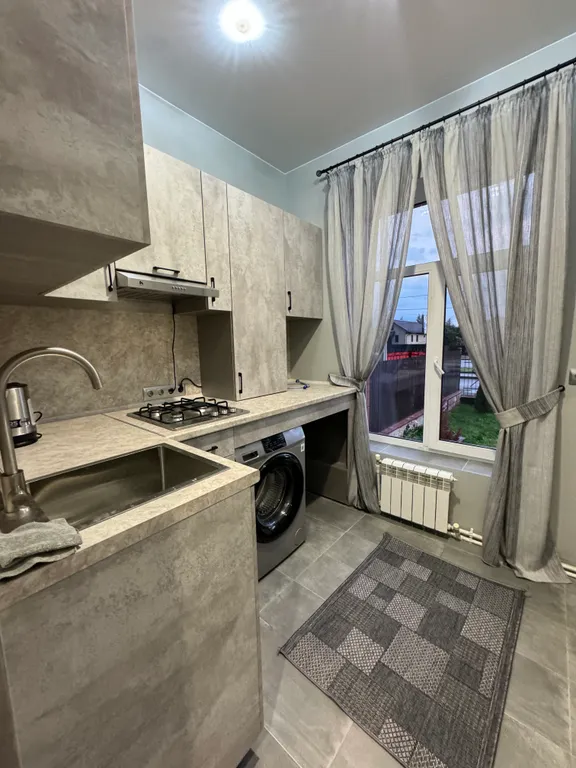 Стильная комната в гостевом доме рядом с ЖД и аэропортом