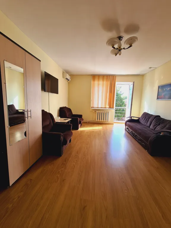 Квартира Квартира ЛЮКС двухкомнатный, 6-ти местный с кухней — Анапа