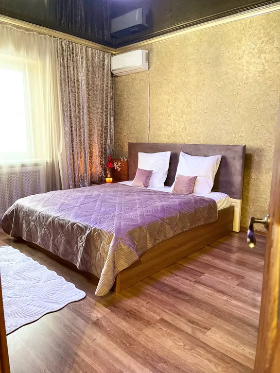 Просторная квартира в спальном районе — аренда посуточно в Астрахань