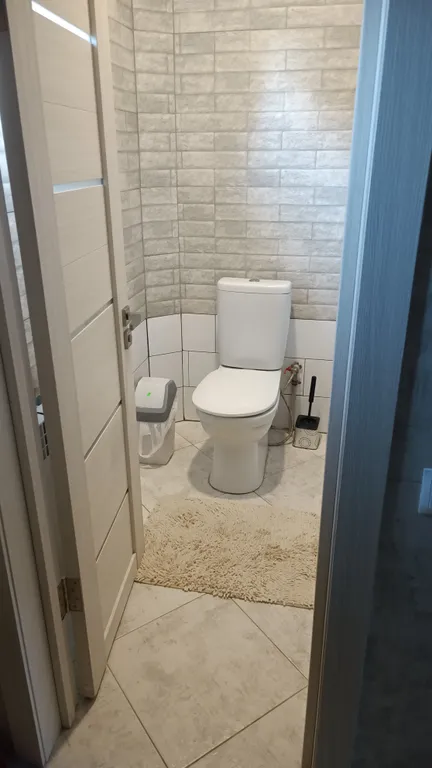 Новый коттедж для семейного отдыха в черте города