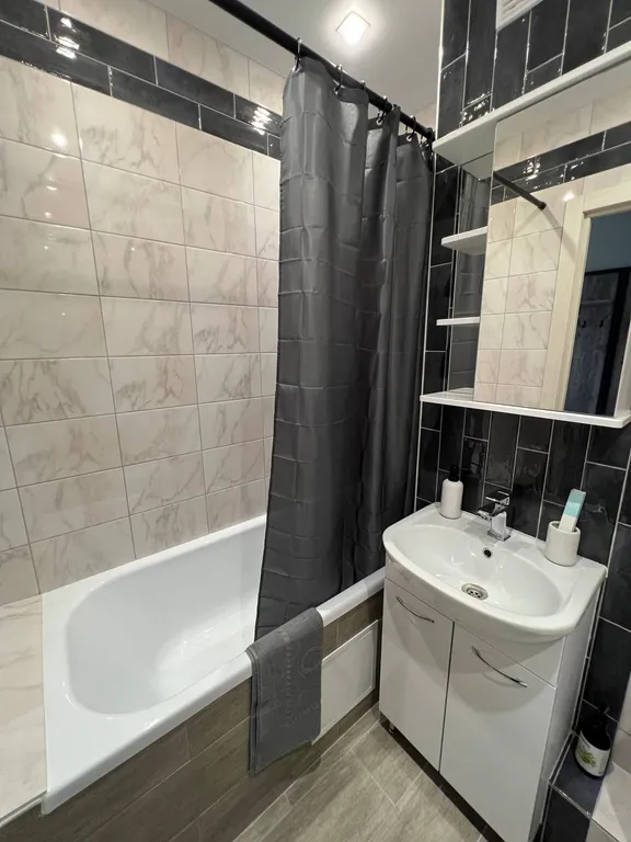 Светлая стильная студия в новом доме