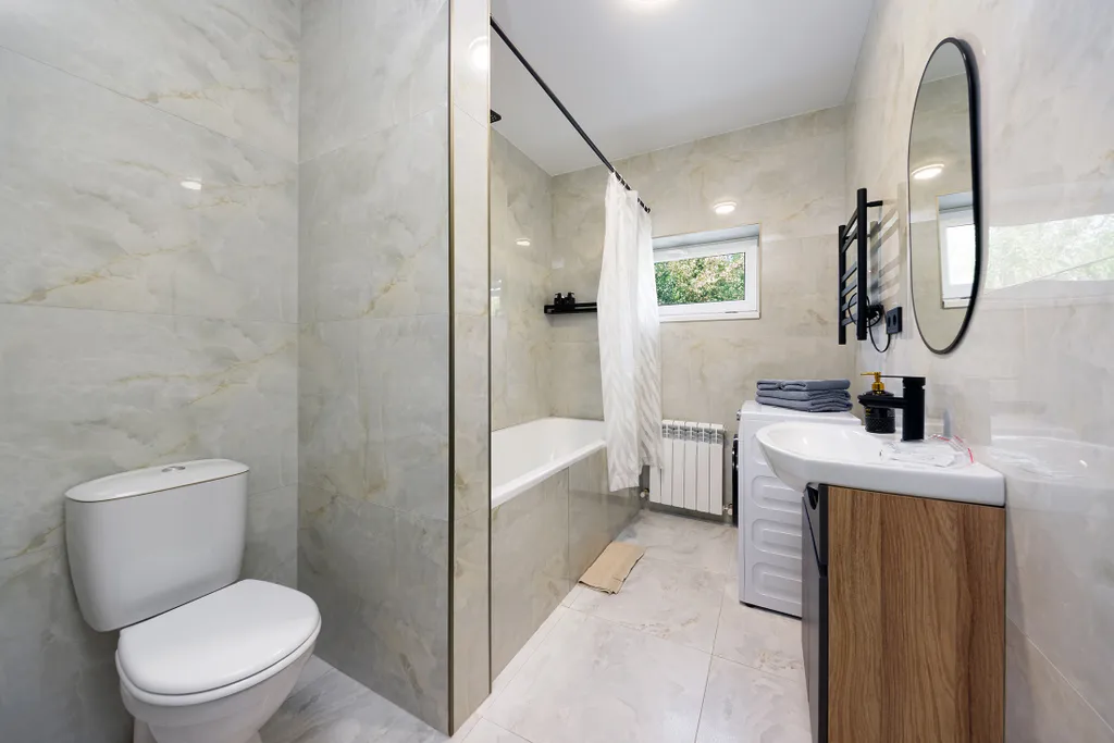 Дом с зоной отдыха на улице