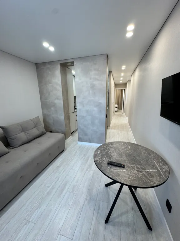 Новая квартира вдоль набережной