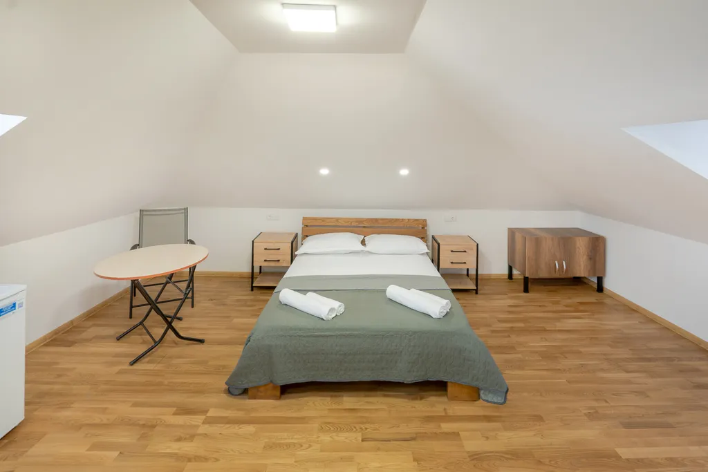 Guli of Tbilisi, Дуплекс с видом на реку в историческом центре города