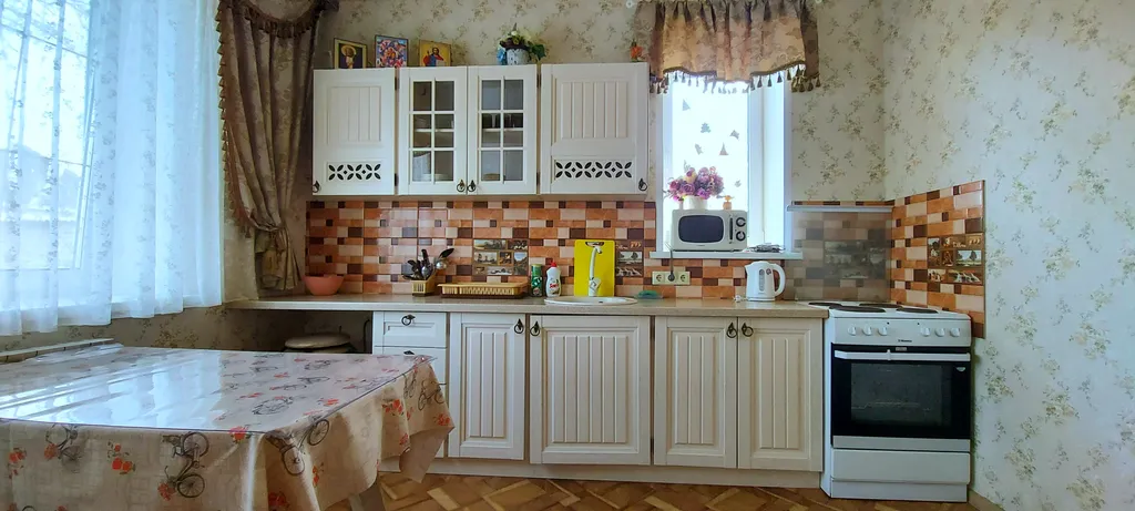 Уютные апартаменты коттеджного типа у монастыря