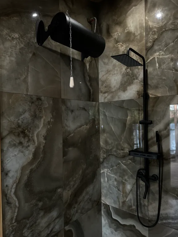 Дом в соснах, недалеко от центра  Казани