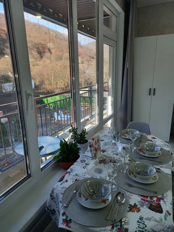 Дом в горах Адыгеи с бассейном