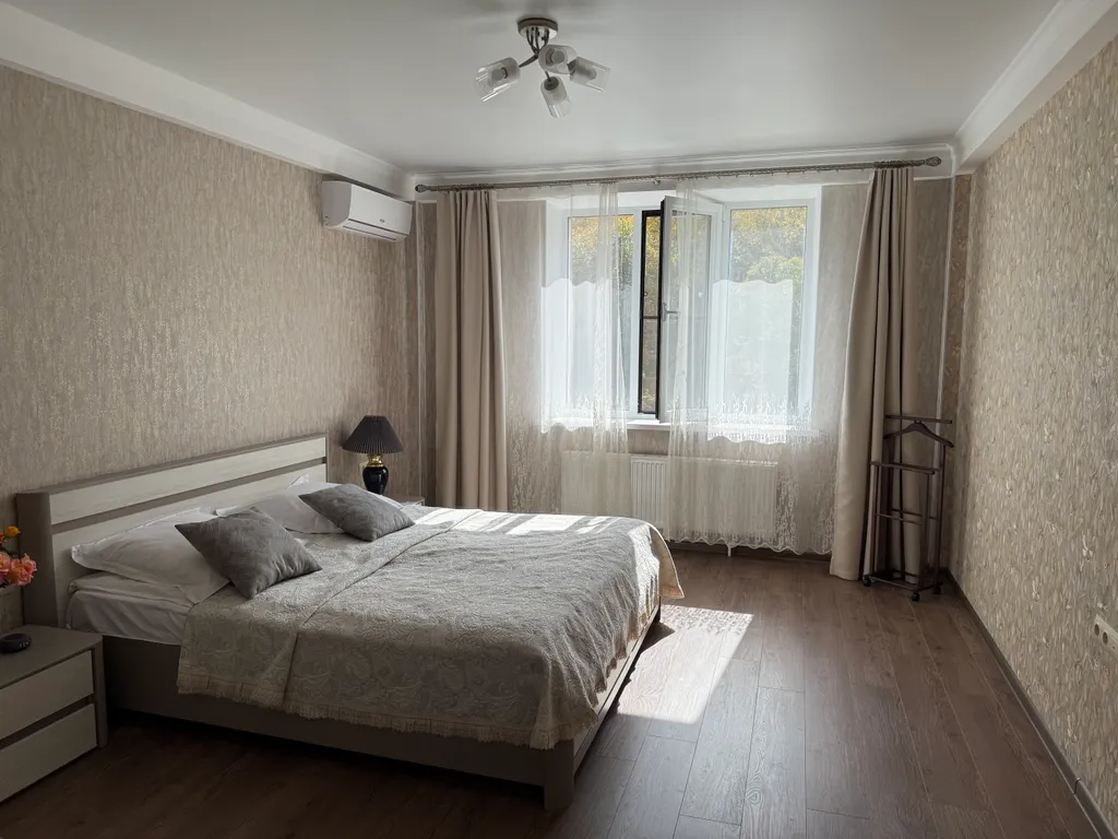 Квартира в новом доме, идеально расположенном в центре курортной зоны